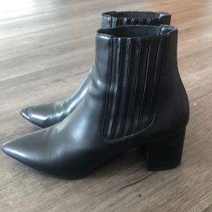 Steve Madden boots
